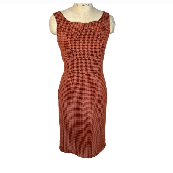 “Stop Staring” pumpkin orange and black houndstooth retro  look fitted dress- S - Picture 3 of 15